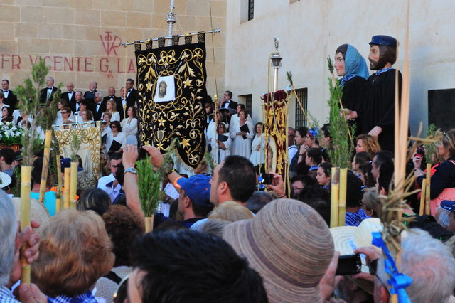 Romería al Monasterio de Santa Faz ( La Peregrina) in Alicante