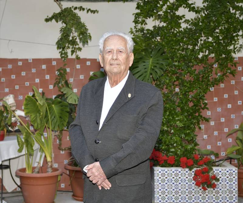 Manuel Floreal Menárguez, the first Mayor of Los Alcázares