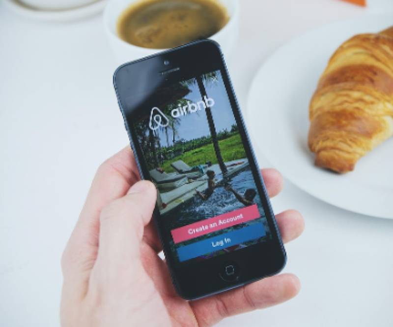 Over 2,000 illegal holiday lets in Murcia flagged for removal from Airbnb and Booking