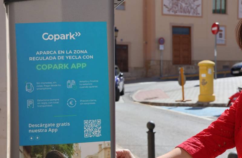 Yecla's blue zone goes digital with new meters and a parking app